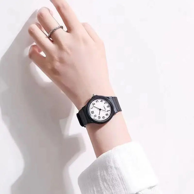 Watch Silicone Strap Simple Women Watch Student Ladies Quartz Wristwatch Waterproof Round Small Dial for Women